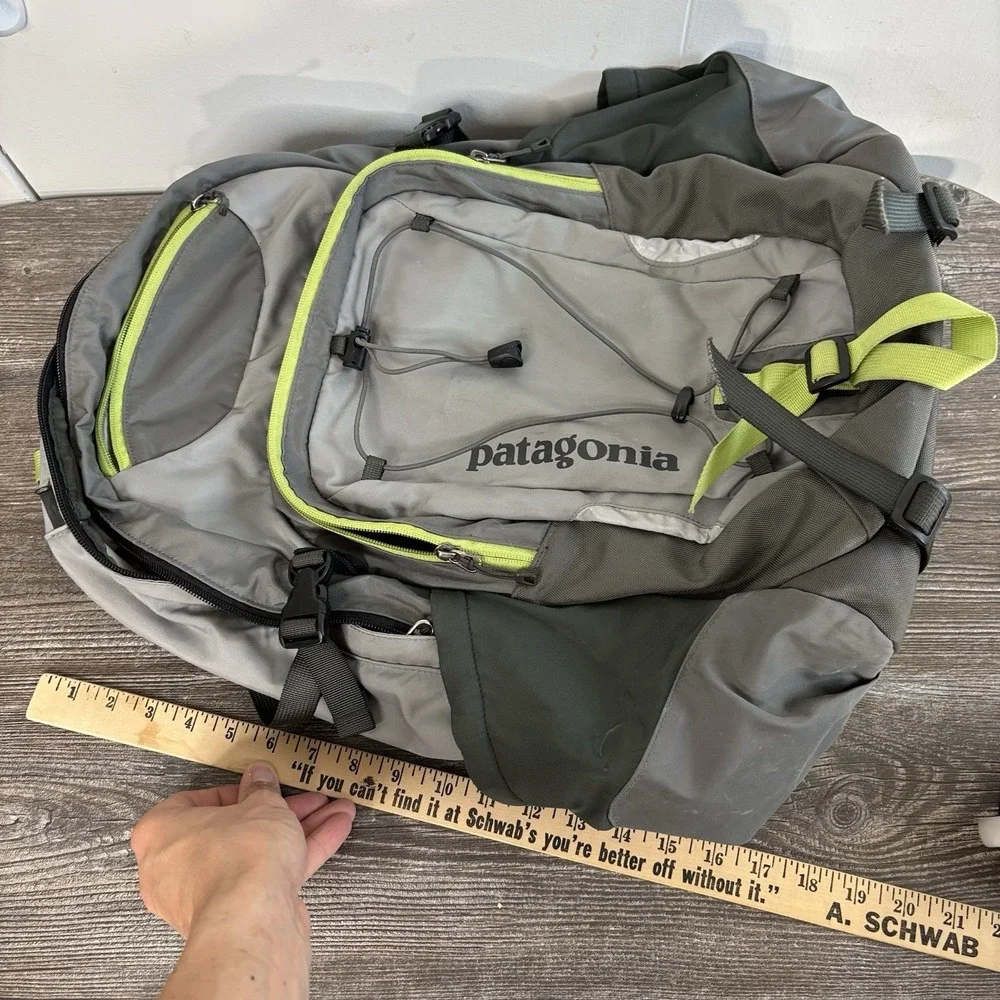 Patagonia Men's Grey Green Backpack 47925SP11